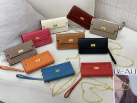Picture of Hermes Handbags _SKUfw241356197fw